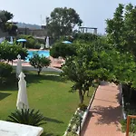 Savoia 3* Procida