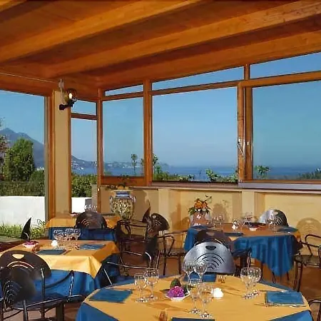 Hotell Savoia Procida