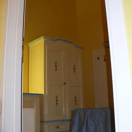 Savoia 3* Procida