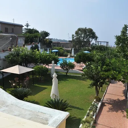 Savoia 3*